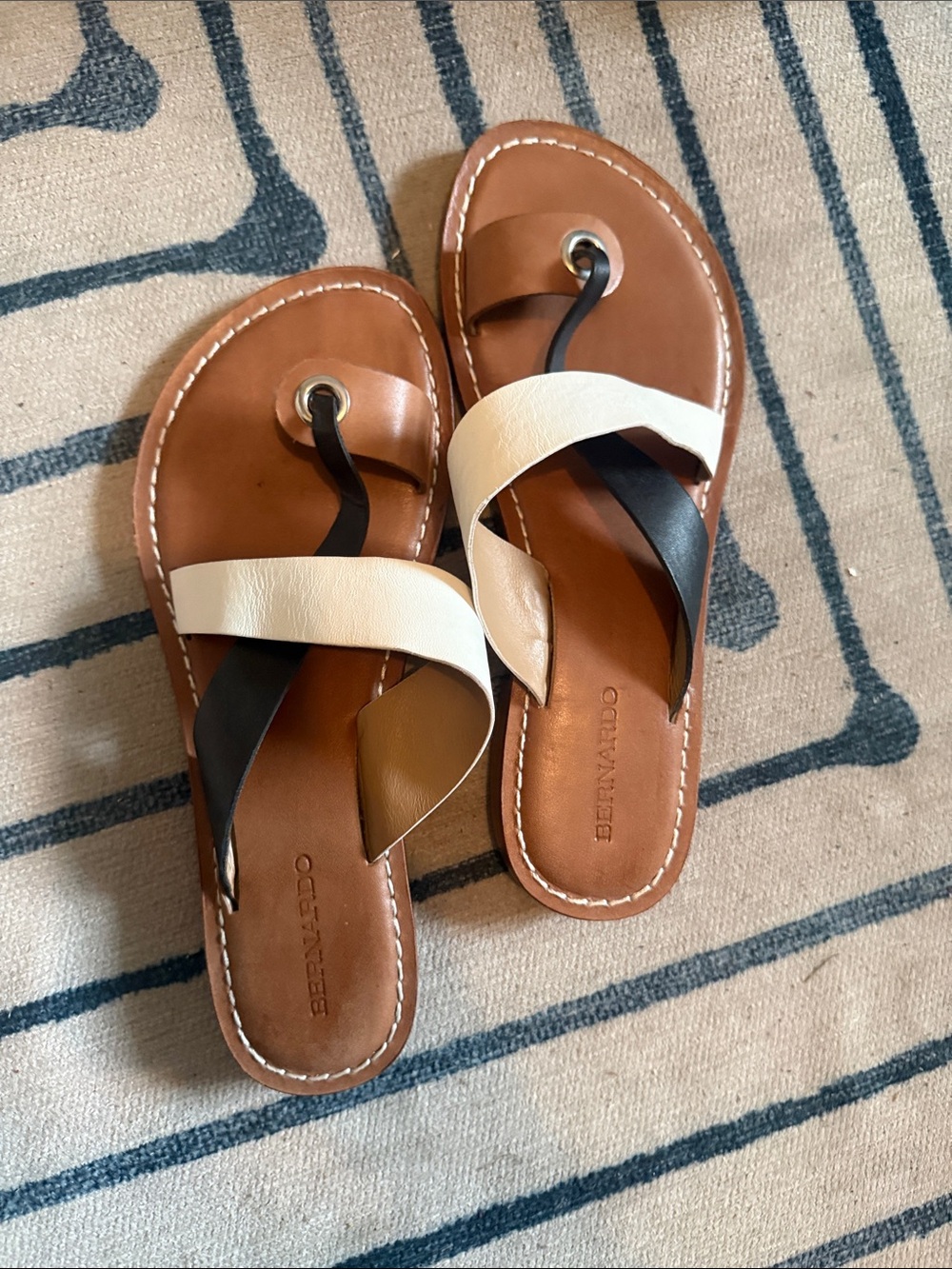 Bernardo Two-Tone Cross-Strap Leather Sandals - Cream & Black on Brown Footbed